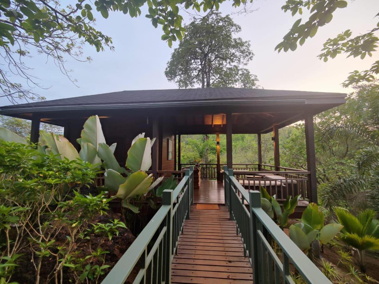 ホテル The Postcard Hideaway, Netravali Wildlife Sanctuary, Goa Vichondrem エクステリア 写真